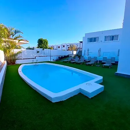 New Miami Playa Hotel